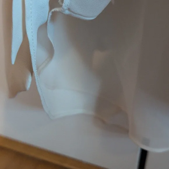 Ann Taylor Sleeveless Blouse - Picture 7 of 7